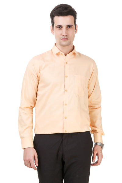 Solid Tailored Fit Peach Cotton Shirt